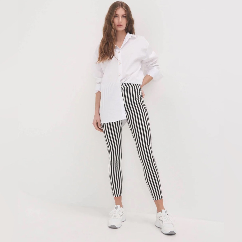 PAIGE Atley Ankle Flare Jeans Size 23 Black/White Stripes